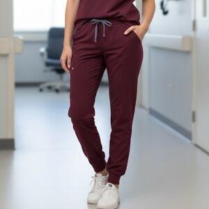 Figs NWT Technical Collection Zamora Jogger Sz S Burgundy